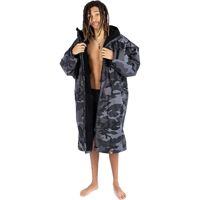 2024 Dryrobe Advance Long Sleeve Change Robe V3 DR104 - Black Camo / Black